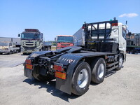 UD TRUCKS Quon Trailer Head ADG-GW4XLG 2006 402,228km_2