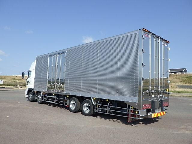 Profia Refrigerator & Freezer Truck_2