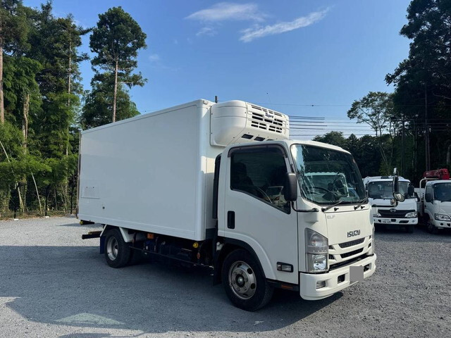 ISUZU Elf Refrigerator & Freezer Truck 2RG-NPR88AN 2020 179,924km_1