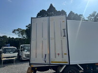 ISUZU Elf Refrigerator & Freezer Truck 2RG-NPR88AN 2020 179,924km_7