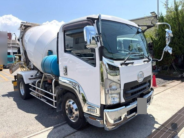 Condor Mixer Truck_1