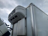 ISUZU Forward Refrigerator & Freezer Truck TKG-FRR90T2 2017 466,000km_26