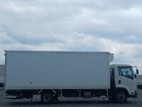 ISUZU Forward Refrigerator & Freezer Truck TKG-FRR90T2 2017 466,000km_4