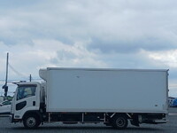ISUZU Forward Refrigerator & Freezer Truck TKG-FRR90T2 2017 466,000km_6
