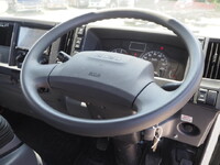 ISUZU Elf Safety Loader TPG-NPR85YN 2016 102,253km_37