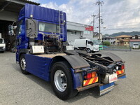 UD TRUCKS Quon Trailer Head QKG-GK6XAB 2016 592,940km_4