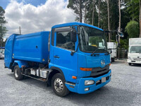 UD TRUCKS Condor Garbage Truck TKG-MK38L 2015 367,960km_1