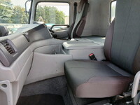 UD TRUCKS Quon Trailer Head 2PG-GK5AAB 2021 270,377km_21