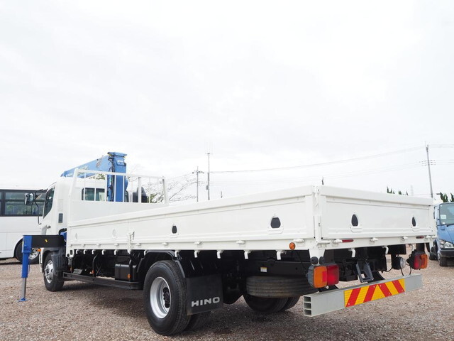 Ranger Truck (With 4 Steps Of Cranes)_2