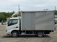 HINO Dutro Aluminum Van TKG-XZC605M 2014 145,000km_5