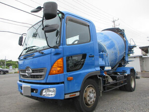 HINO Ranger Mixer Truck LKG-FJ7JDAA 2013 198,448km_1
