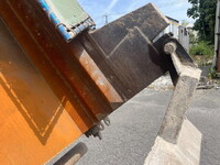 UD TRUCKS Quon Dump QKG-CW5XL 2015 385,000km_34