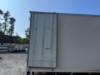 ISUZU Elf Refrigerator & Freezer Truck 2RG-NPR88YN 2020 182,992km_17