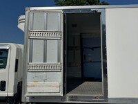 ISUZU Elf Refrigerator & Freezer Truck 2RG-NPR88YN 2020 182,992km_7