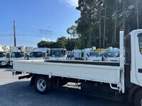HINO Dutro Flat Body TPG-XZU710M 2019 61,554km_4