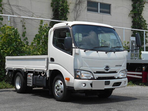 HINO Dutro Flat Body 2KG-XZU605M 2025 8,168km_1