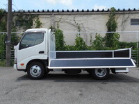 HINO Dutro Flat Body 2KG-XZU605M 2025 8,168km_5