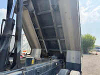 MITSUBISHI Super Great Dump QKG-FV60VX 2016 527,000km_11