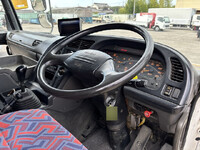 ISUZU Giga Deadhead Car KL-CYZ51Q4J 2004 518,759km_32
