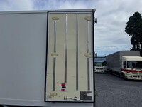 ISUZU Elf Refrigerator & Freezer Truck 2RG-NPR88YN 2019 212,672km_17