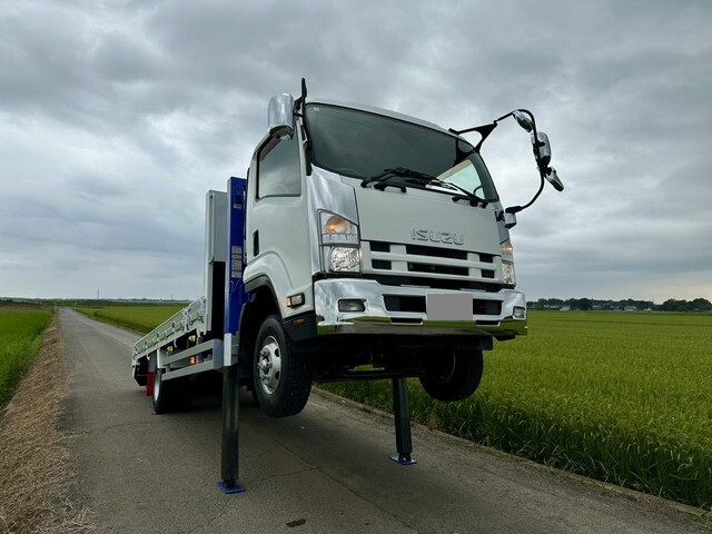 ISUZU Forward Self Loader (With 3 Steps Of Cranes) PKG-FSR34S2 2011 289,921km_1