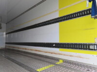 ISUZU Forward Refrigerator & Freezer Truck 2RG-FRR90T2 2023 141,000km_28