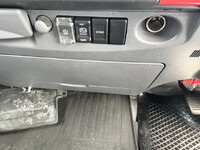 ISUZU Elf Aluminum Van TRG-NLR85AN 2016 196,339km_31