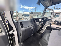 ISUZU Elf Aluminum Van TRG-NLR85AN 2016 196,339km_37