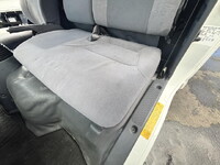 ISUZU Elf Aluminum Van TRG-NLR85AN 2016 196,339km_38