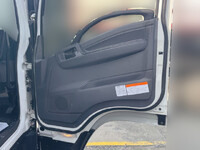 UD TRUCKS Condor Aluminum Block 2PG-BRR90T4 2025 725km_23