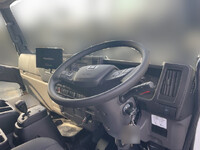 UD TRUCKS Condor Aluminum Block 2PG-BRR90T4 2025 725km_28