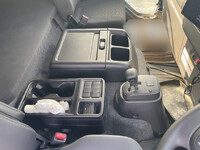 UD TRUCKS Condor Aluminum Block 2PG-BRR90T4 2025 725km_31