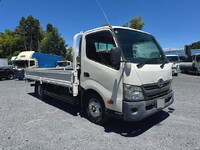 HINO Dutro Flat Body TPG-XZU710M 2019 59,846km_3