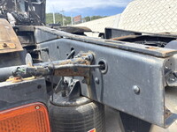 UD TRUCKS Quon Trailer Head QKG-GK6XAB 2015 902,498km_14