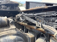 UD TRUCKS Quon Trailer Head QKG-GK6XAB 2015 902,498km_17