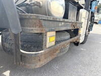 UD TRUCKS Quon Trailer Head QKG-GK6XAB 2015 902,498km_20