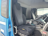 UD TRUCKS Quon Trailer Head QKG-GK6XAB 2015 902,498km_31