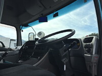 UD TRUCKS Quon Trailer Head QKG-GK6XAB 2015 902,498km_32