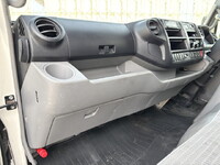 HINO Dutro Aluminum Van TKG-XZU710M 2018 267,721km_30