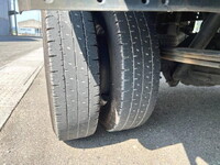 ISUZU Elf Double Cab TRG-NHR85A 2016 121,000km_16