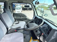 ISUZU Elf Double Cab TRG-NHR85A 2016 121,000km_6