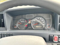 ISUZU Elf Double Cab TRG-NHR85A 2016 121,000km_8