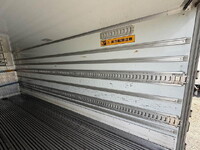 ISUZU Forward Refrigerator & Freezer Truck TKG-FRR90S2 2014 537,000km_14