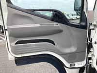 MITSUBISHI FUSO Canter Flat Body 2TG-FBA00 2021 16,032km_34