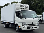 Dutro Refrigerator & Freezer Truck