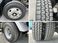ISUZU Elf Aluminum Van TRG-NMR85AN 2015 133,100km_16