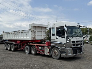 ISUZU Giga Trailer Head QDG-EXZ52AJ 2015 462,000km_1