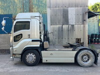 ISUZU Giga Trailer Head QKG-EXD52BD 2017 573,000km_5