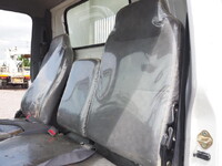 ISUZU Elf Dump PB-NKR81N 2005 149,817km_31