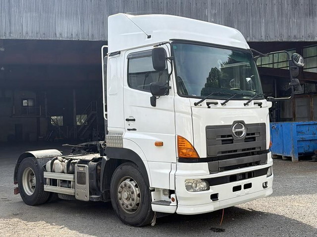 Profia Trailer Head_1